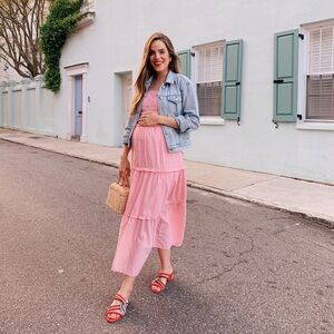 Gal Meets Glam Courtney